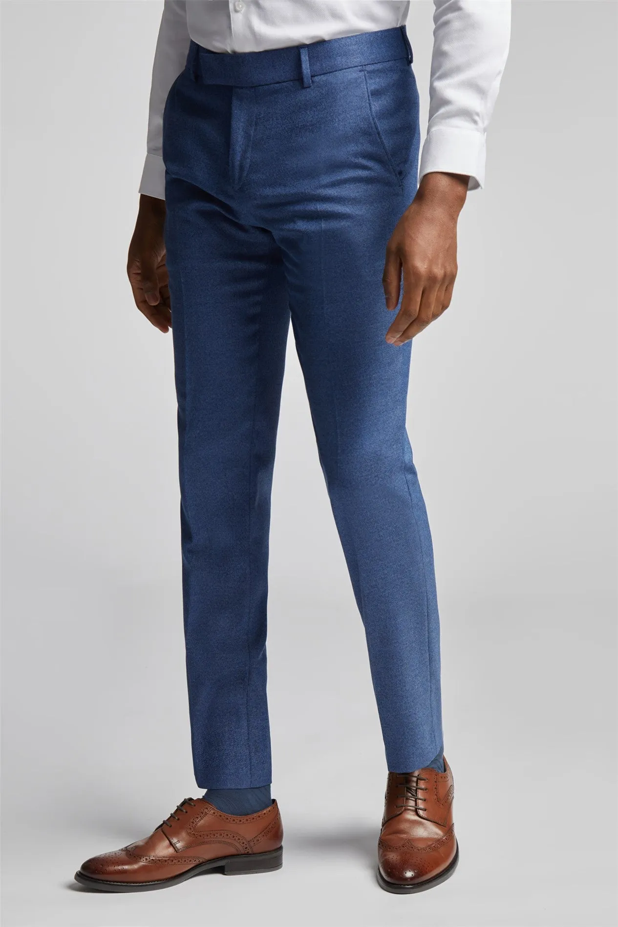 ANTIQUE ROGUE
Slim Fit Blue Texture Suit