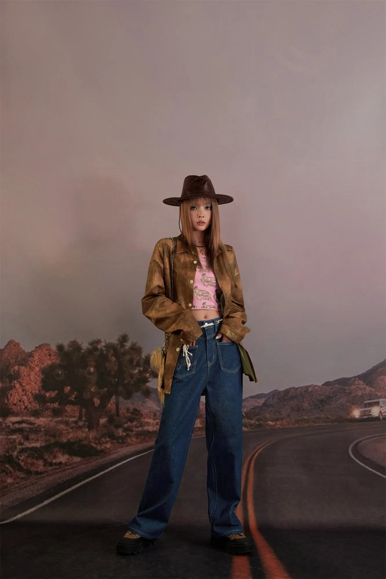 Back-Pockets Front Straight Jeans