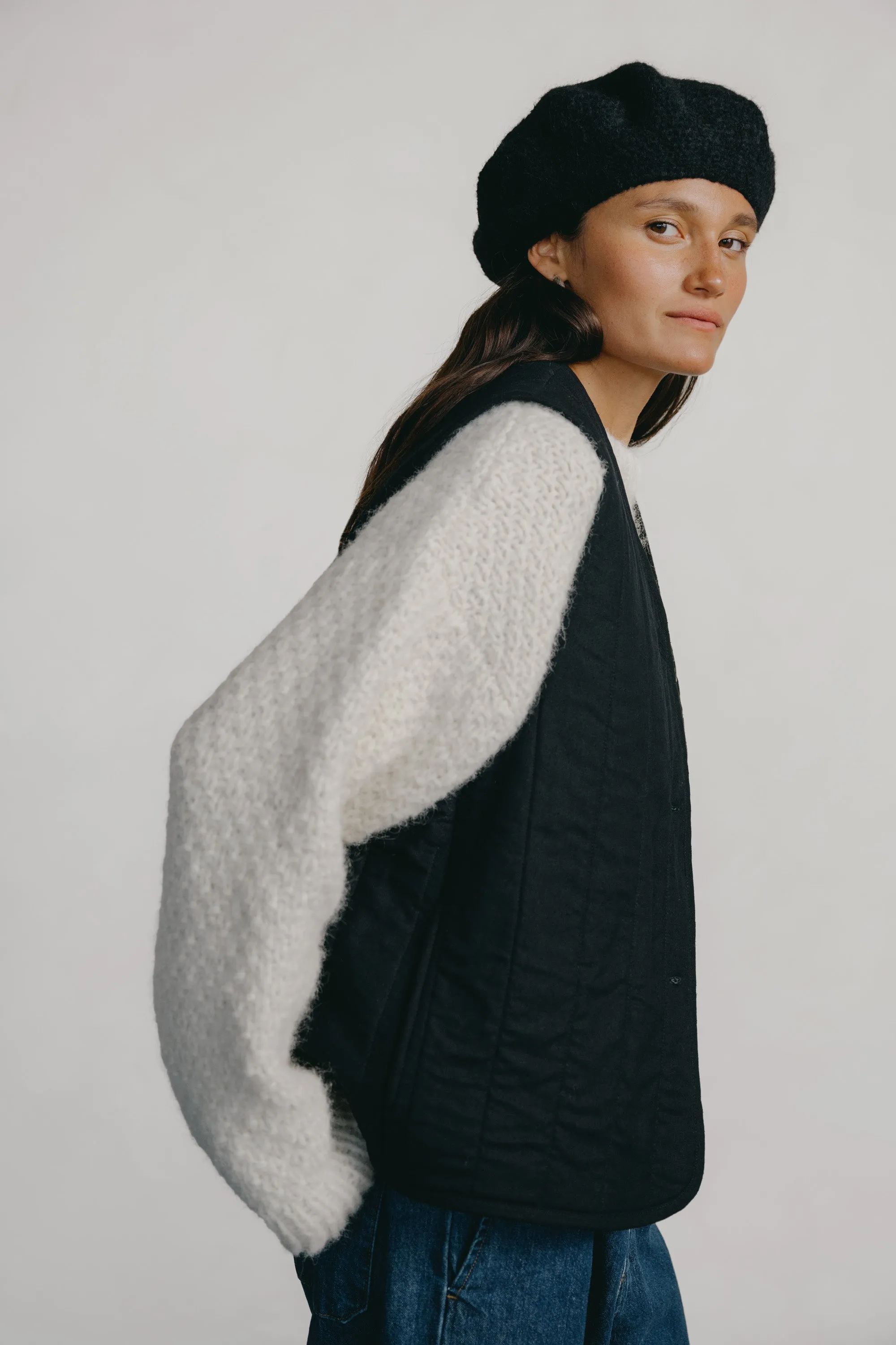 Beret, Caravelli, Black
