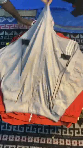 Custom handpick Mix brand sweatshirts,tracksuits,windbreakers,fleeces,jackets,