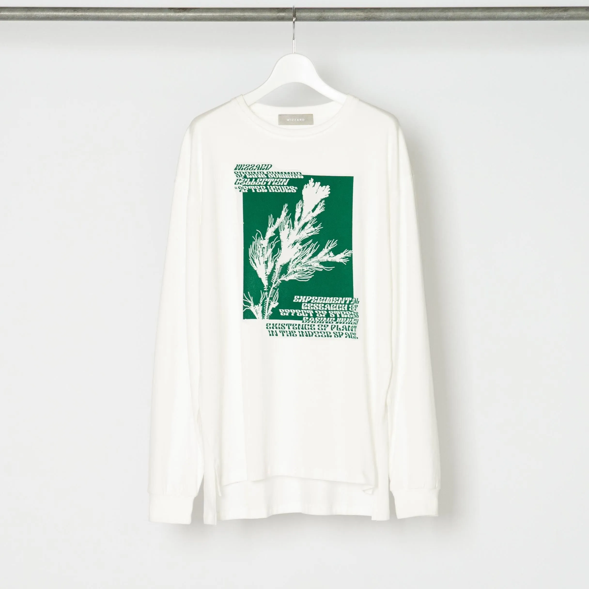 GRAPHIC LONG SLEEVE T-SHIRT "PLANT"