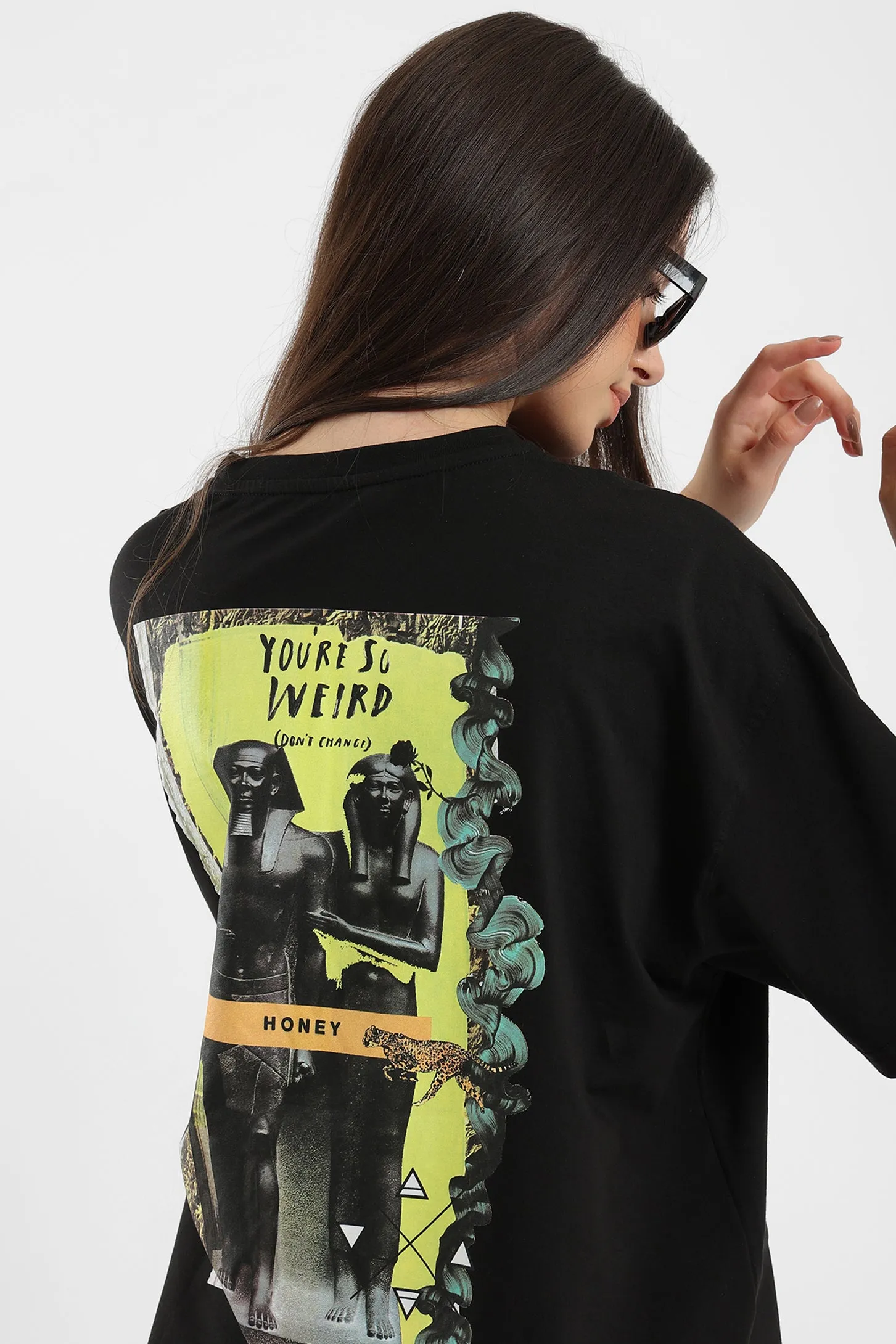 HONEY OVERSIZED UNISEX TEE