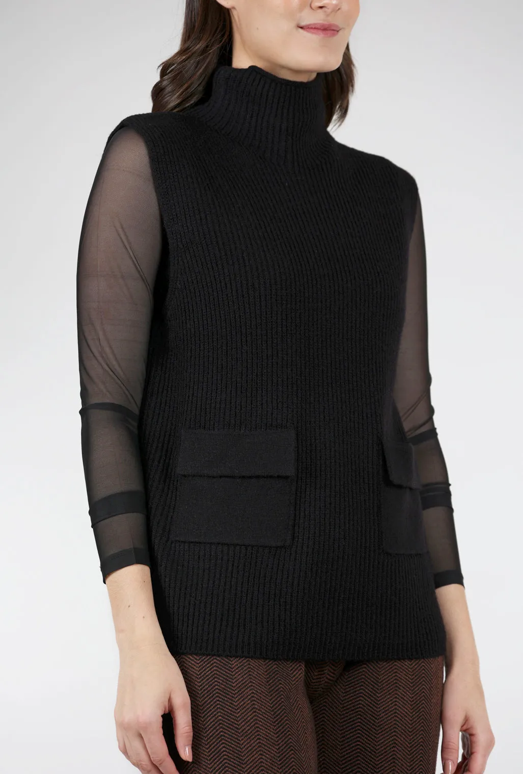 Sleeveless Turtleneck Sweater, Black