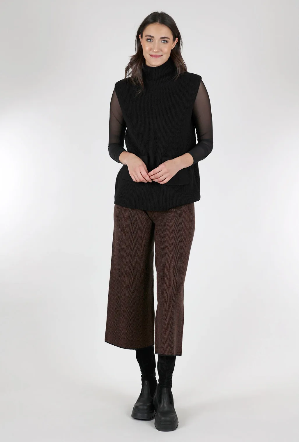 Sleeveless Turtleneck Sweater, Black