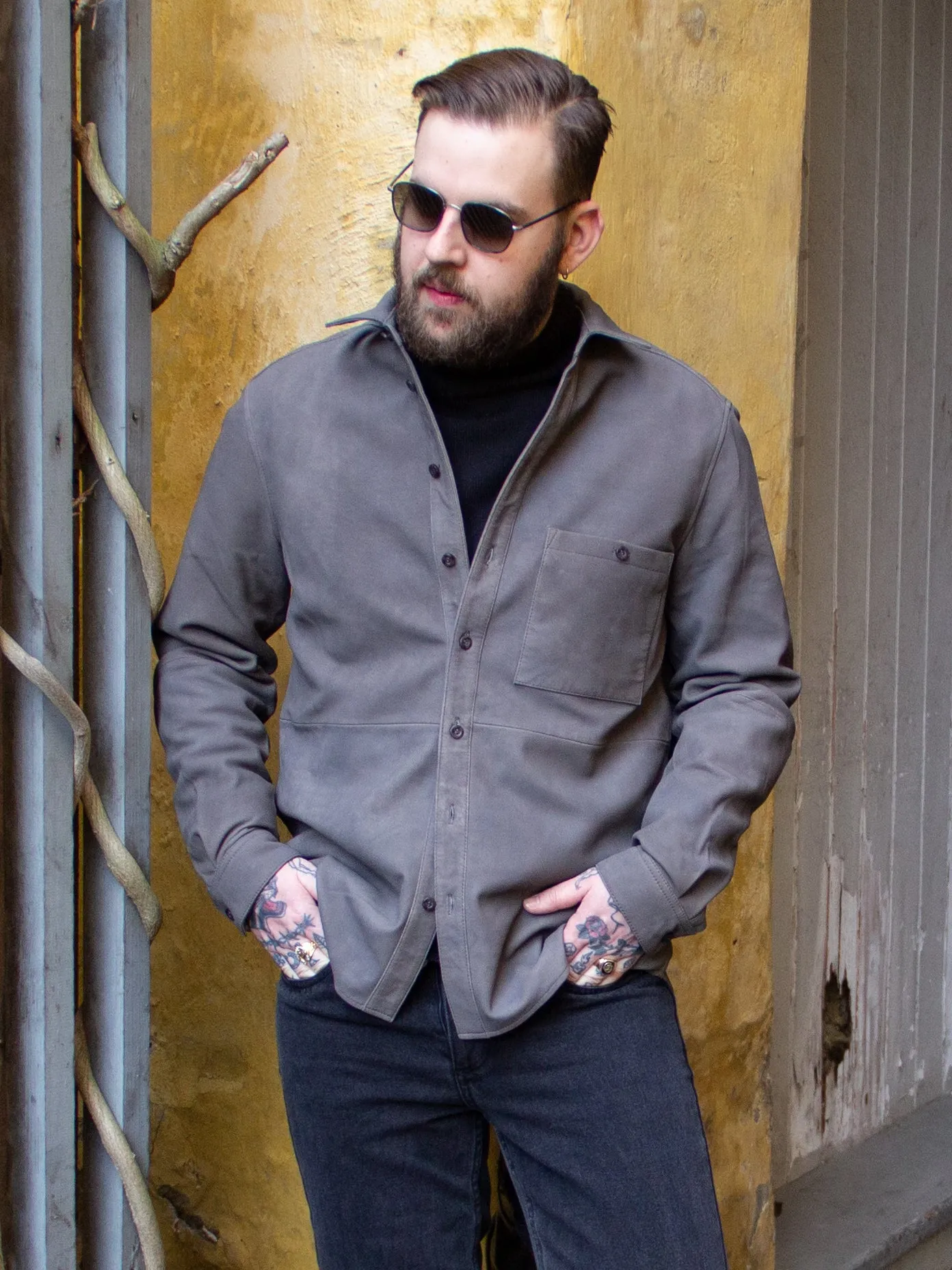 Uncle Bright, Mike Leather, Grey