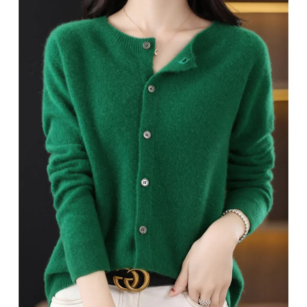 Wolf ladies round neck cardigan pullover